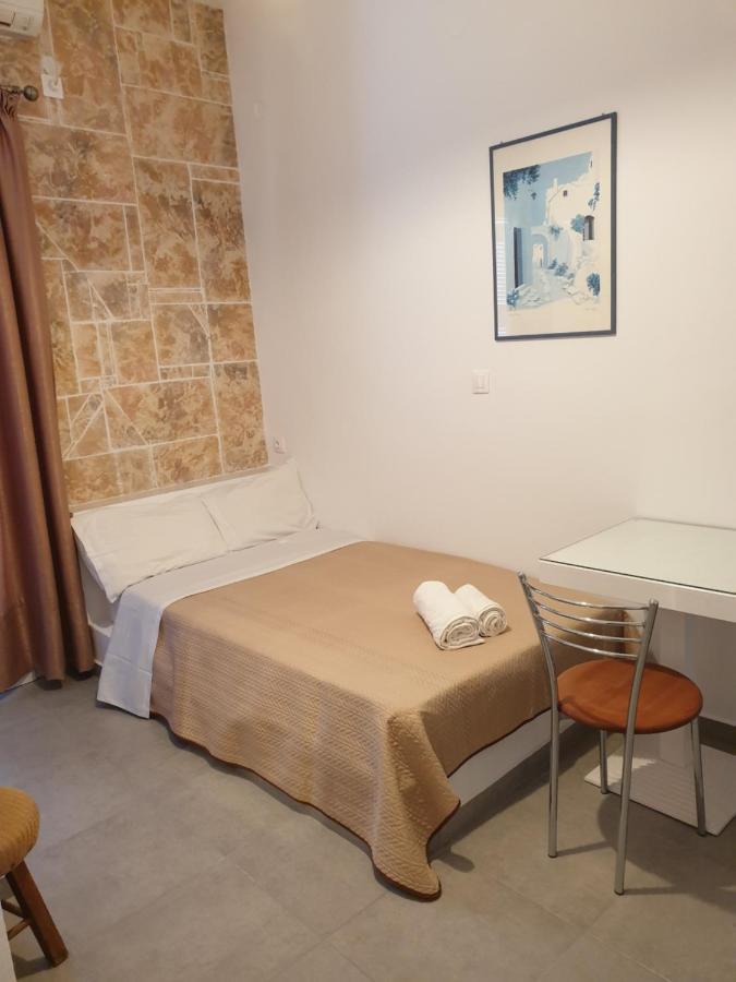 Errika Appartement Ermoupoli Buitenkant foto