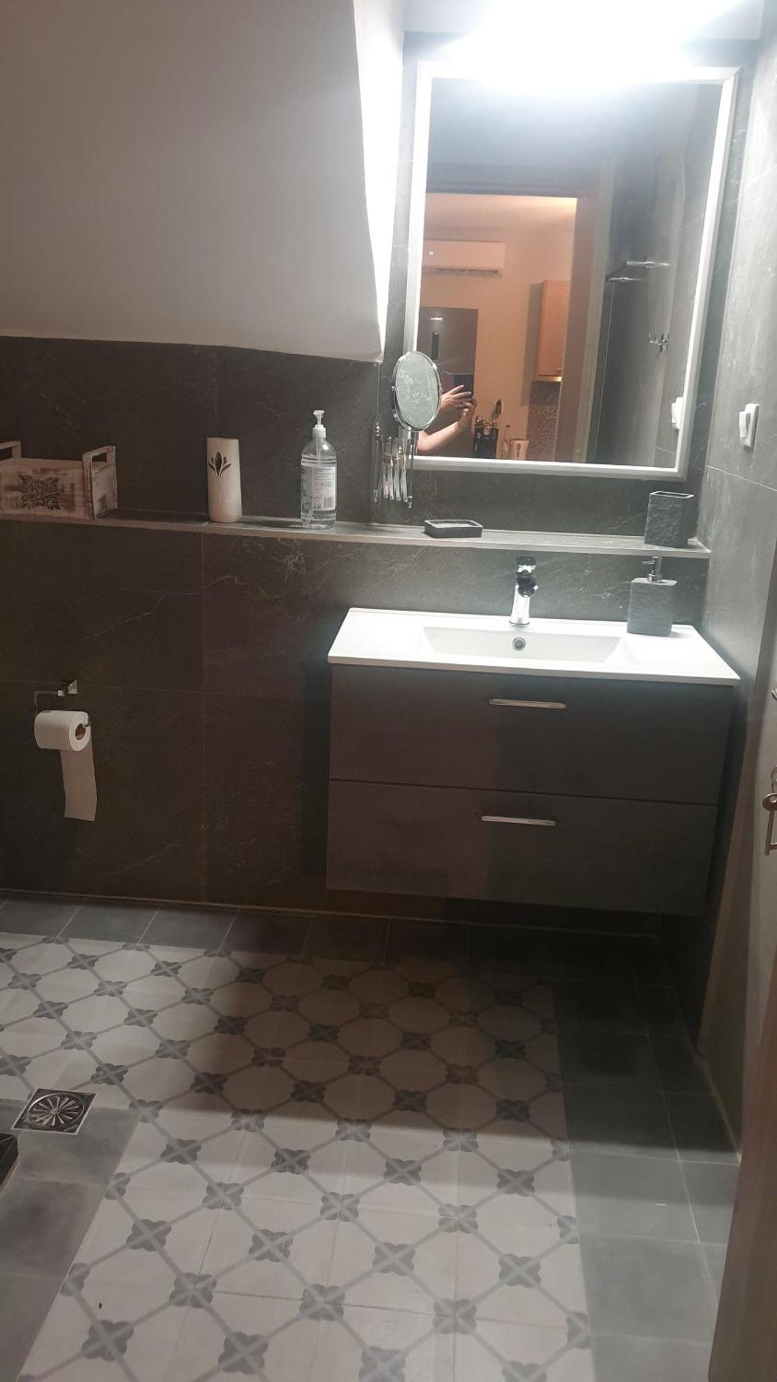 Errika Appartement Ermoupoli Buitenkant foto